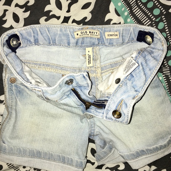 Girls Size 6 Jean Shorts - Picture 3 of 8